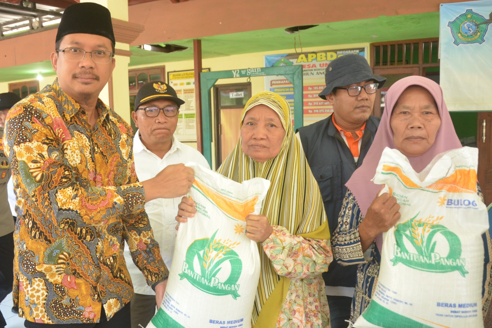 86.720 KPM se-Kabupaten Sidoarjo, Terima Bantuan Pangan Beras 10 kg 3 bulan berturut-turut