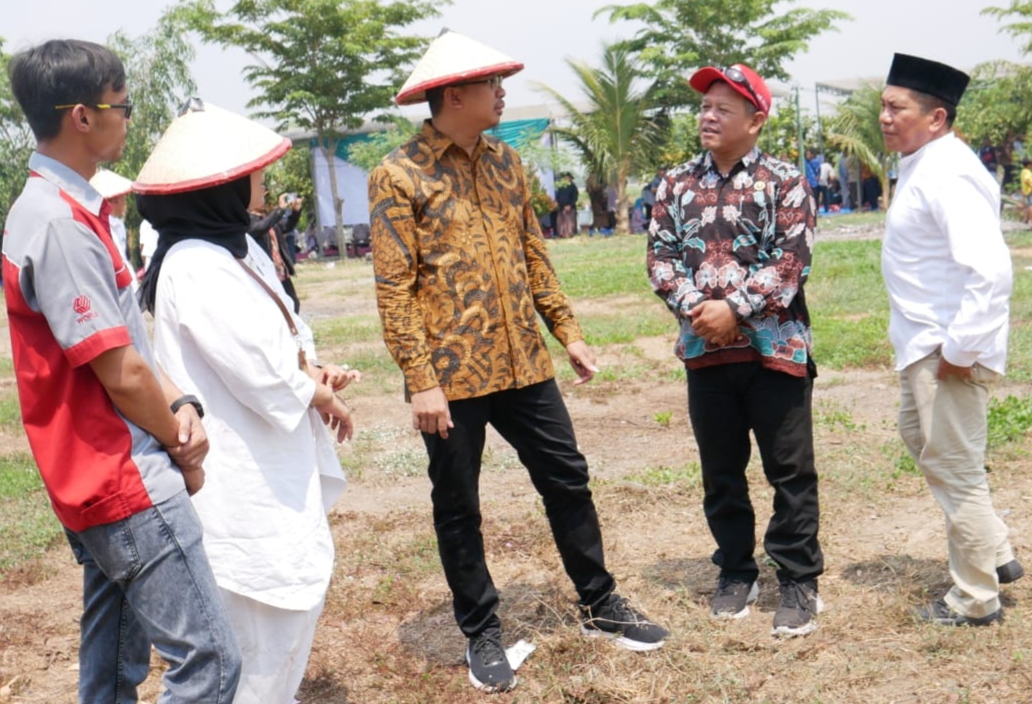 Gus Muhdlor Bekali Ratusan Petani di Sidoarjo Gunakan Alsintan dan Pestisida Nabati