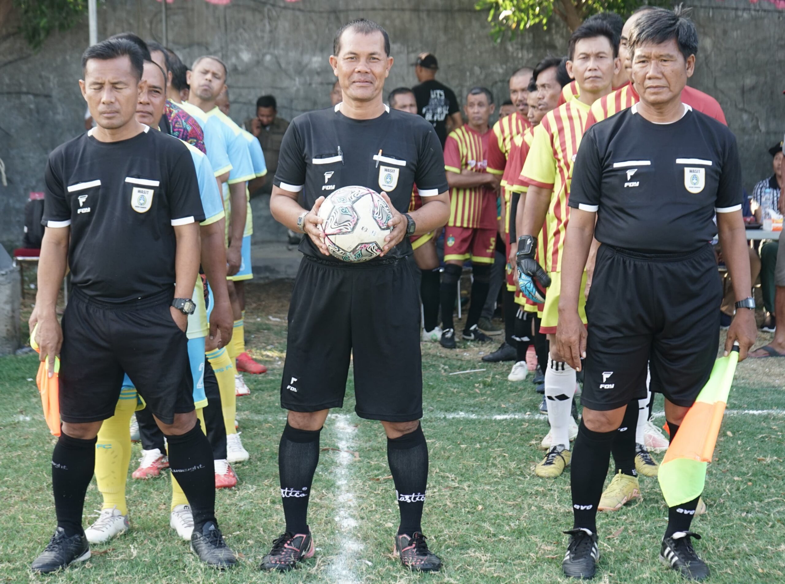 Pertandingan Nostalgia U45 Pabean Memperebutkan Piala Wakil Bupati Sidoarjo