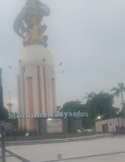 Alun-alun Kota Sidoarjo Siap Sambut Tahun Baru 2024, Paska Direvitalisasi Tampak Lebih Estetik dan Bersih Tanpa Kabel