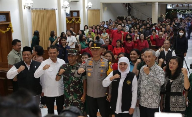 Kapolda Jatim bersama Forkopimda Kunjungi Sejumlah Gereja Cek Kesiapan Natal Nasional