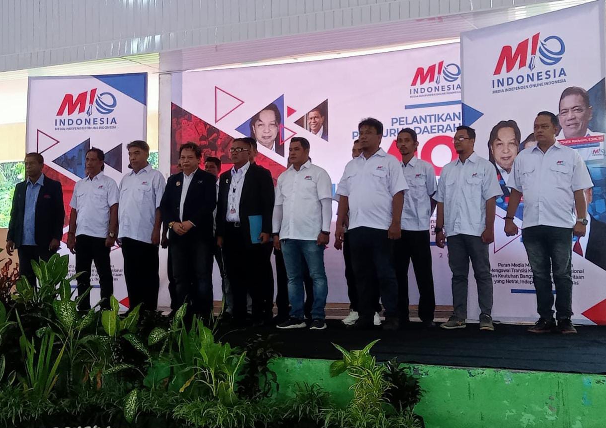 Ketum AYS Prayogie Resmi Lantik Ketua dan PD MIO Kabupaten Belitung