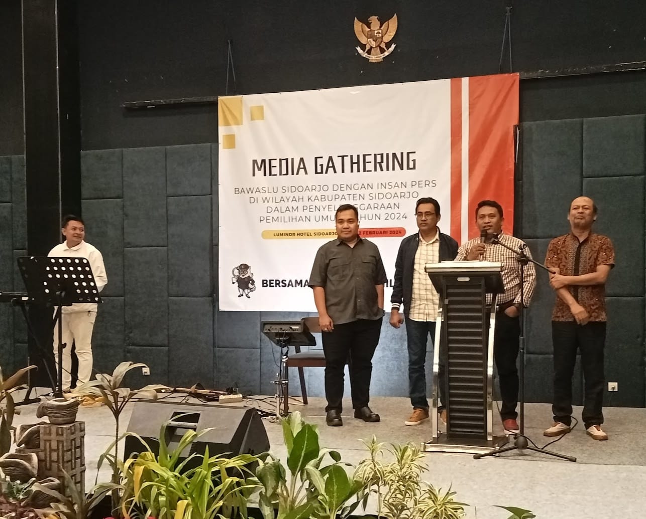 Jaga Kondusifitas dan Pengawasan Pemilu 2024, Bawaslu Sidoarjo Gelar Gathering Bersama Insan Pers