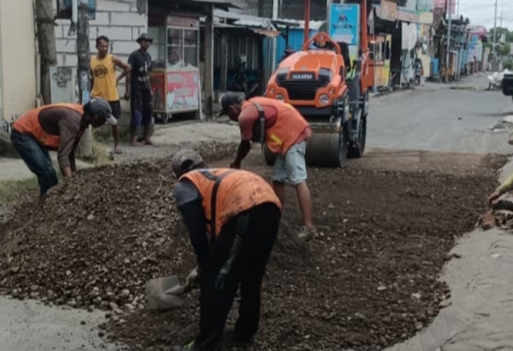 Dinas PU Marga Kabupaten Sidoarjo Kebut Perbaikan Jalan Keling Jumputrejo