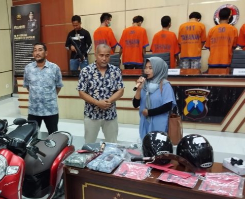 Ditreskrimum Polda Jatim Berhasil Ungkap Komplotan Curanmor 9 Tersangka Diamankan