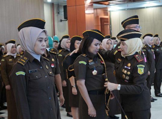 Kejati Jatim Komitmen Tingkatkan Pelayanan Birokrasi Bersih