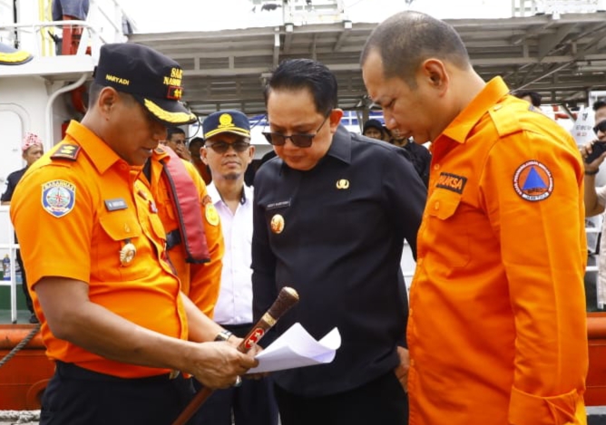 Pemprov Jatim Kirim Bantuan Logistik Korban Gempa Bawean