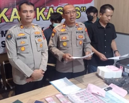 Polisi Berhasil Bongkar Sindikat Upal di Surabaya