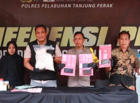 Polres Pelabuhan Tanjungperak Amankan 21 Tersangka Peredaran Gelap Narkotika