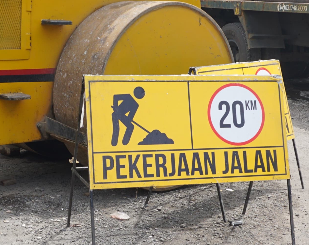 Ruas Jalan Pertigaan Kletek dan Jalan Prambon Pakerin Segera Diperbaiki