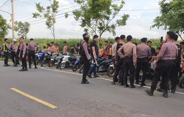 Satlantas Polres Kediri Amankan Puluhan Pemuda Hendak Balap liar