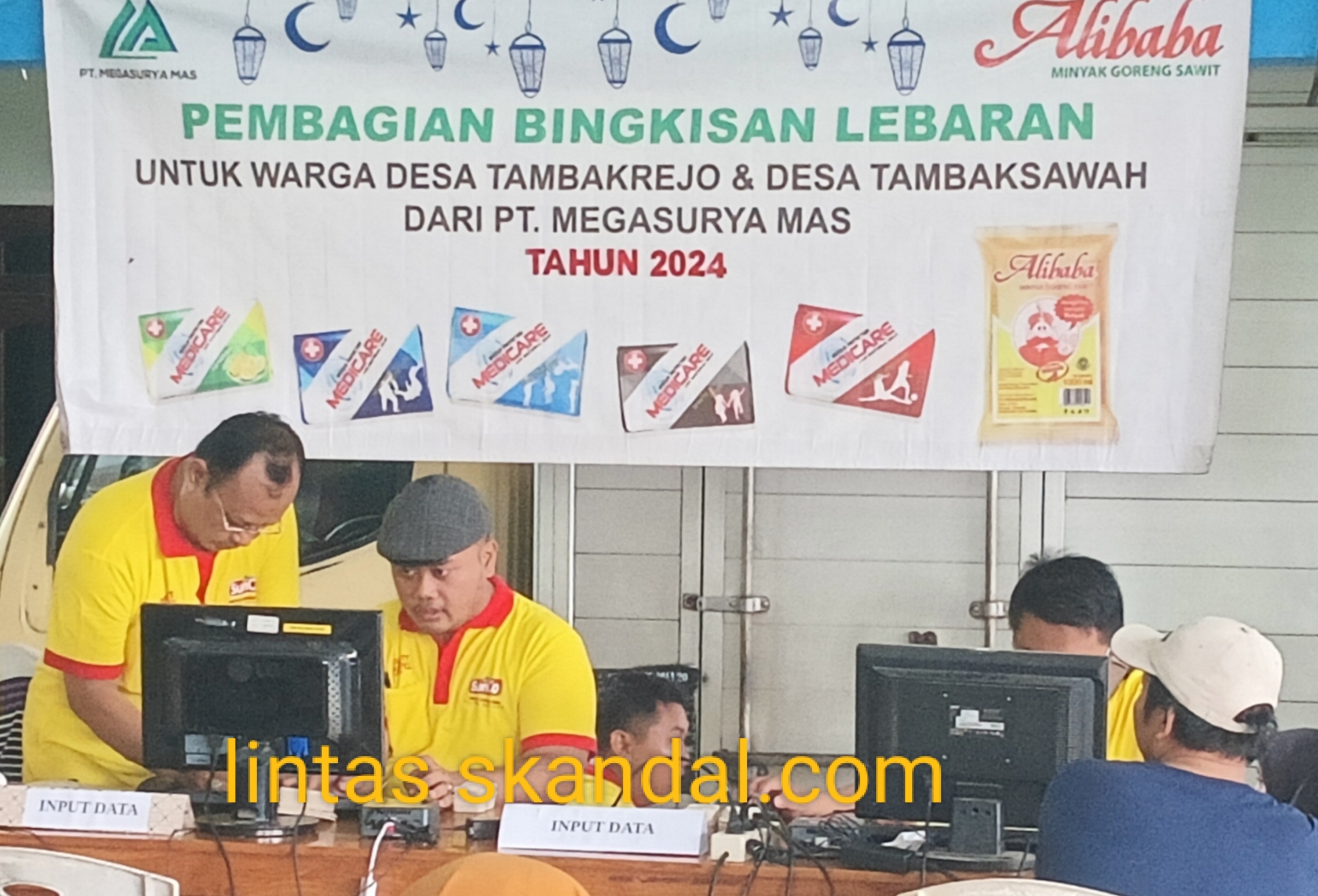 Corporate Social Responsibility PT Megasurya Mas 2024, Bagikan Bingkisan pada Warga Desa Tambakrejo dan Tambak Sawah