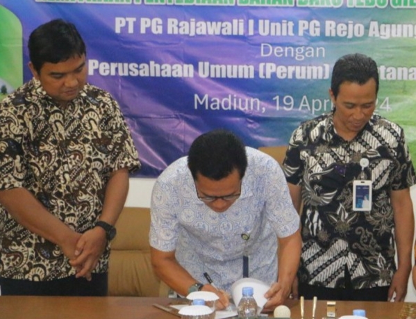 Perhutani Gandeng PG Rajawali I Penuhi Bahan Baku Tebu Giling