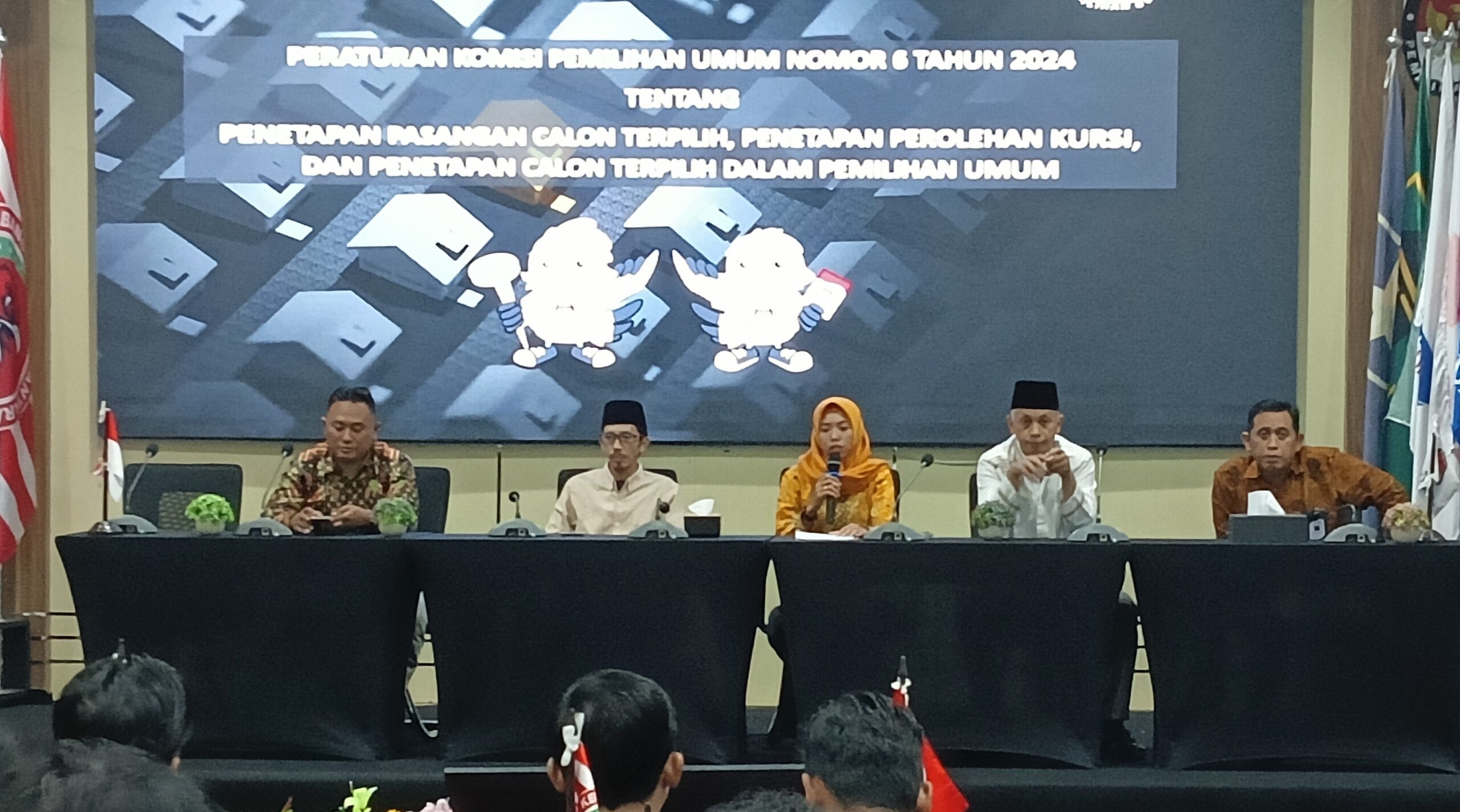 Tunggu Keputusan MK, KPU Kabupaten Pasuruan Gelar Sosialisasi PKPU NO 6 Tahun 2024