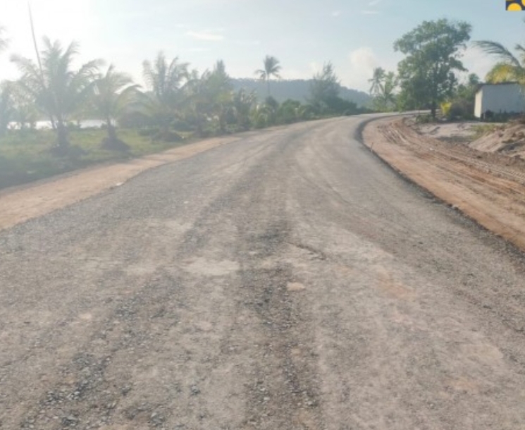 Kementerian PUPR Tuntaskan Pembangunan Jalan Teluk Buton-Klarik di Natuna