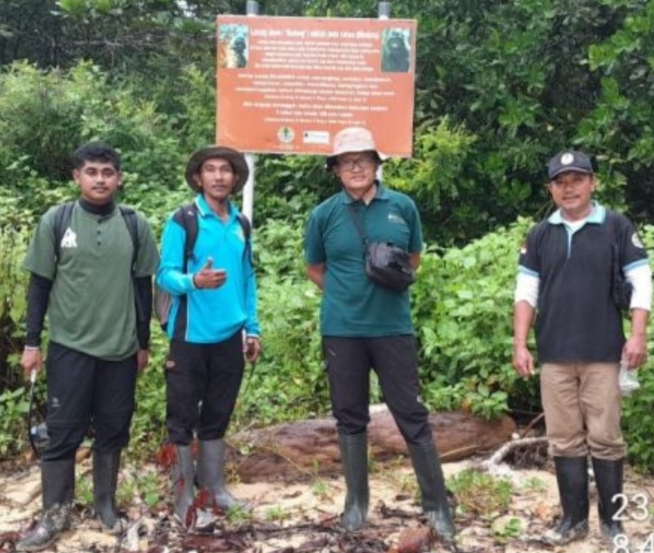 BBKSDA Lepas Lutung di Cagar Alam Pulau Sempu