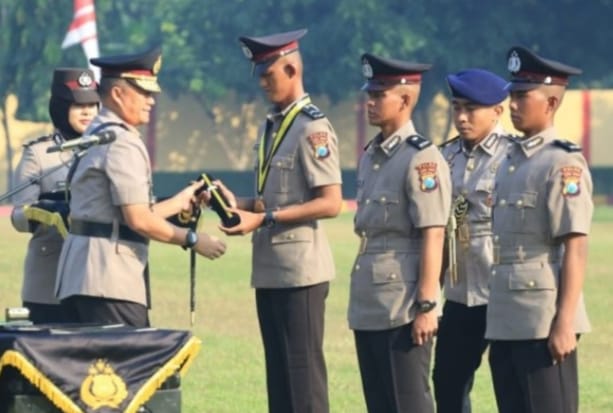 Kapolda Jatim Lantik 394 Bintara Polri Gelombang I Tahun Anggaran 2024