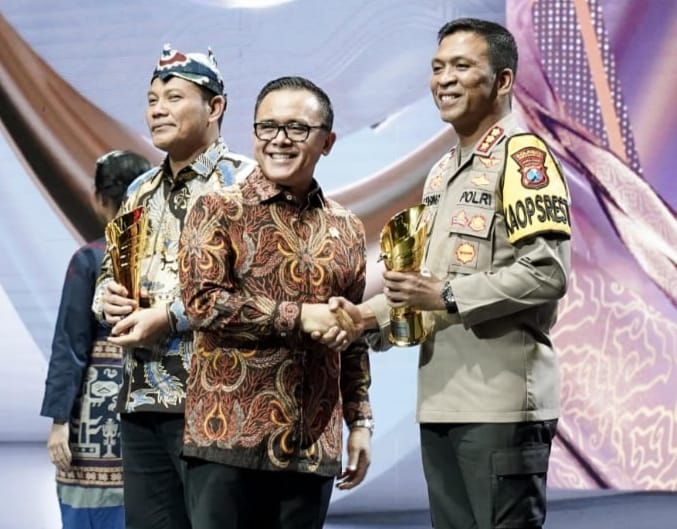 Polresta Sidoarjo Raih Penghargaan Pemimpin Daerah Awards 2024