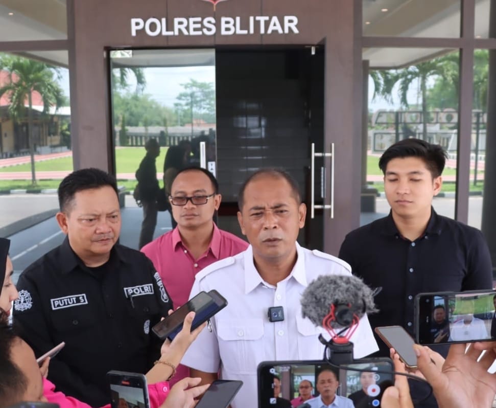 Satreskrim Polres Blitar Berhasil Amankan Penyebar Video Syur di Blitar